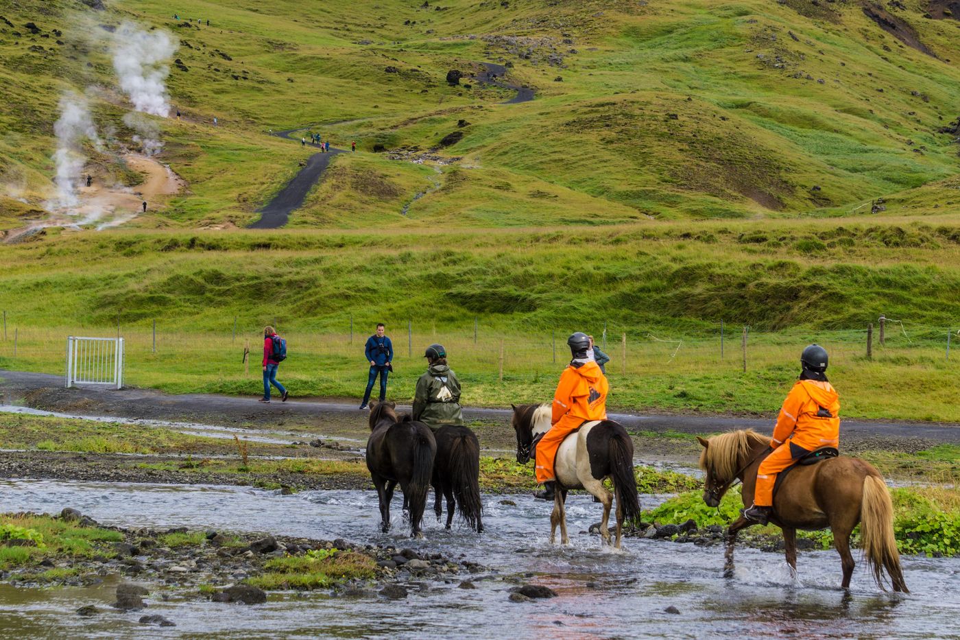 Around the Volcanos, Valleys & Hot Springs itinerary.