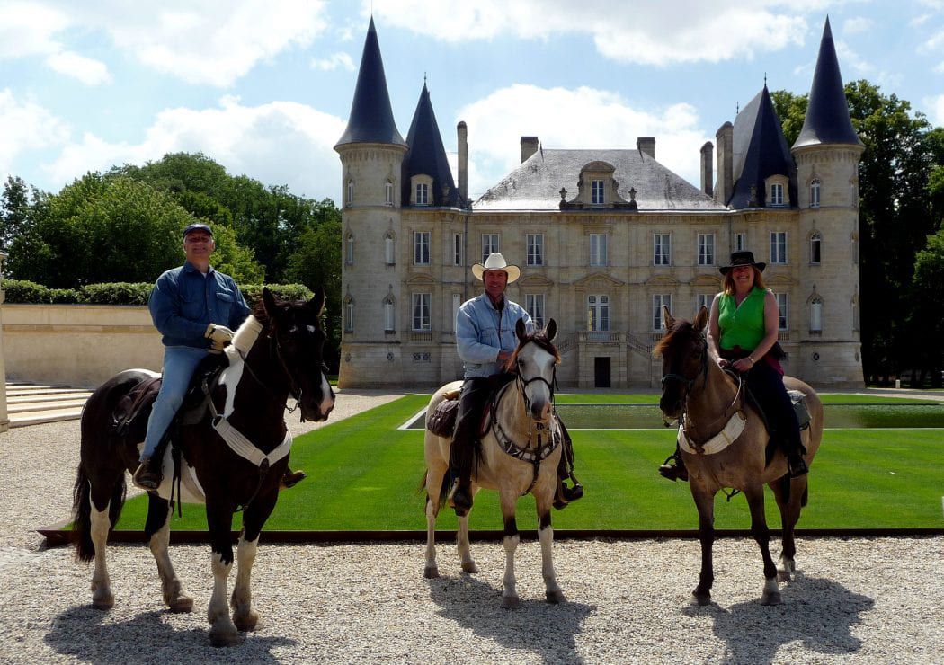 Chateaux, Vineyards and Beaches itinerary.