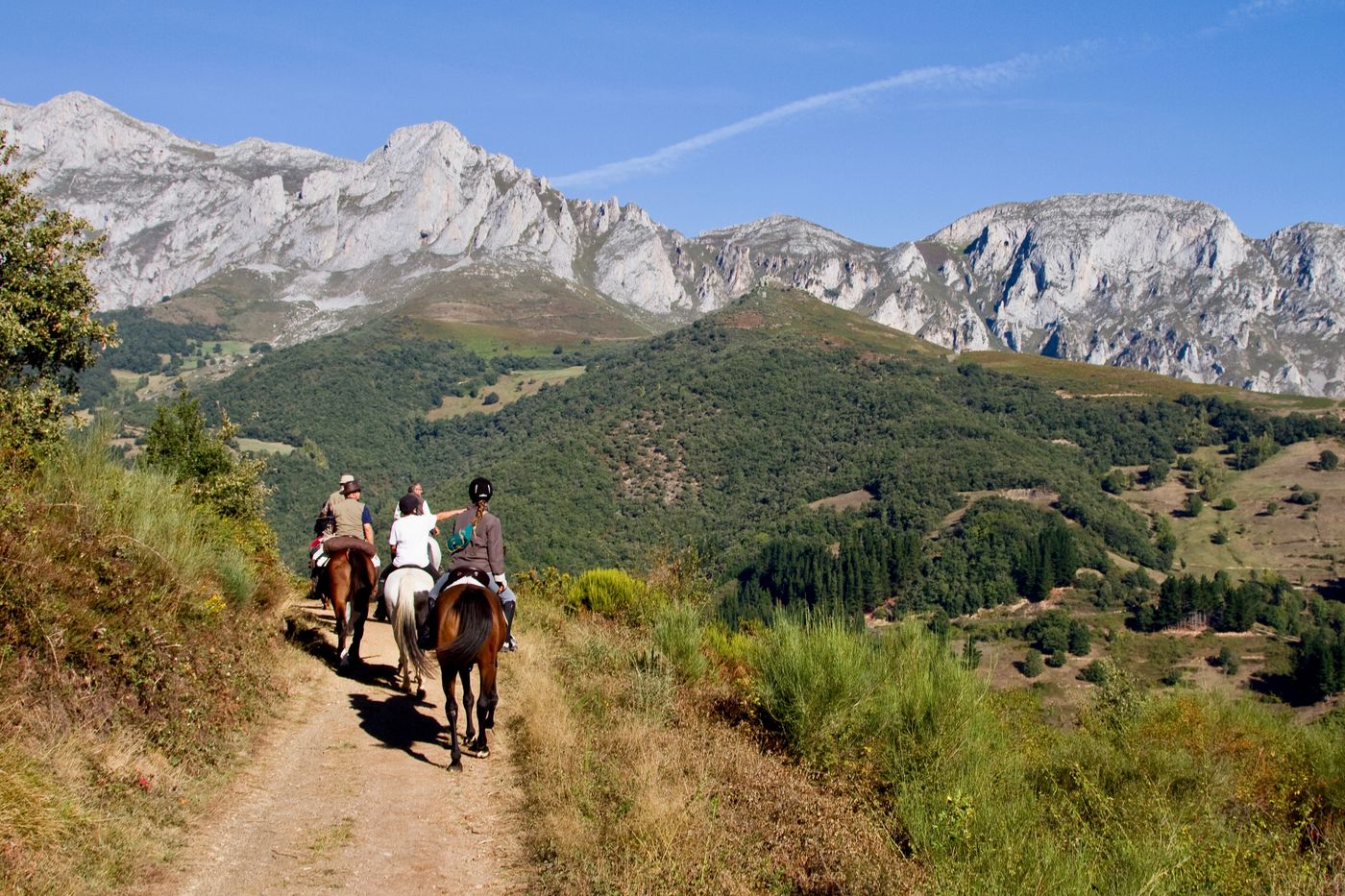 Mountain Trail itinerary.